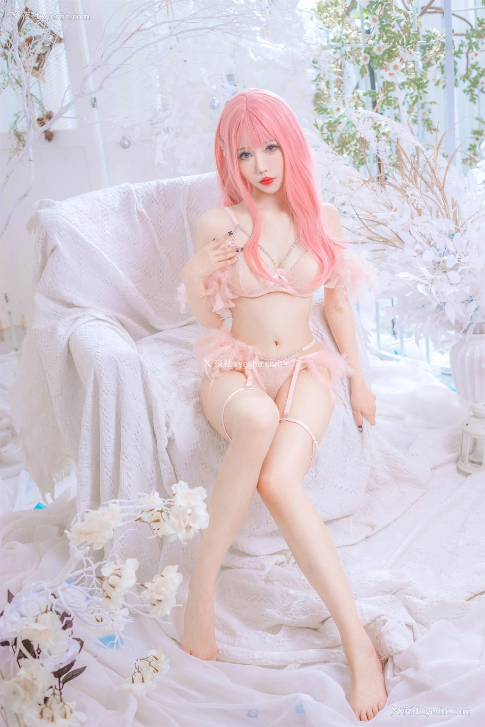 1P - 仙女月 – 粉色内衣