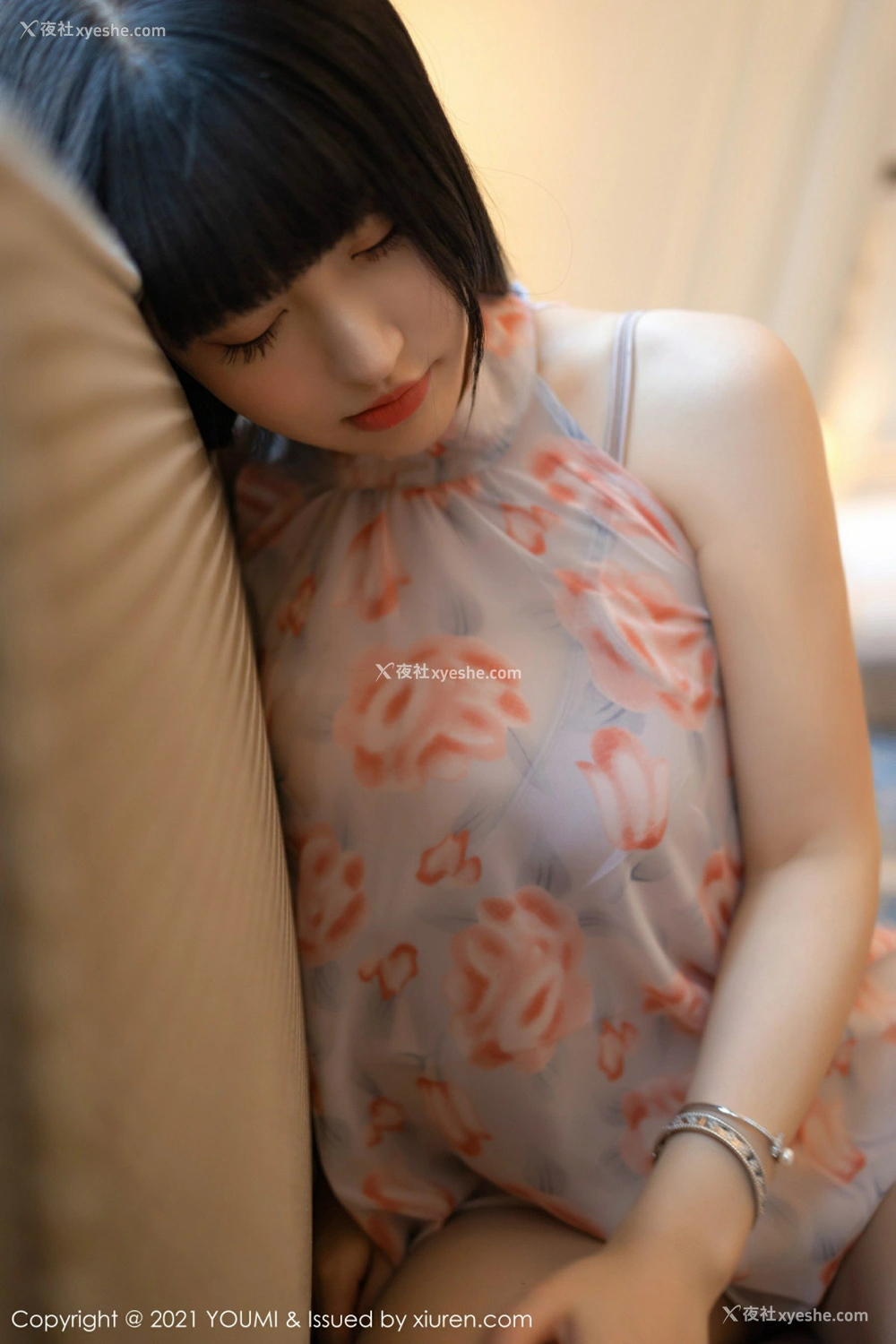 1P - [YOUMI尤蜜荟] VOL.599 朱可儿Flower