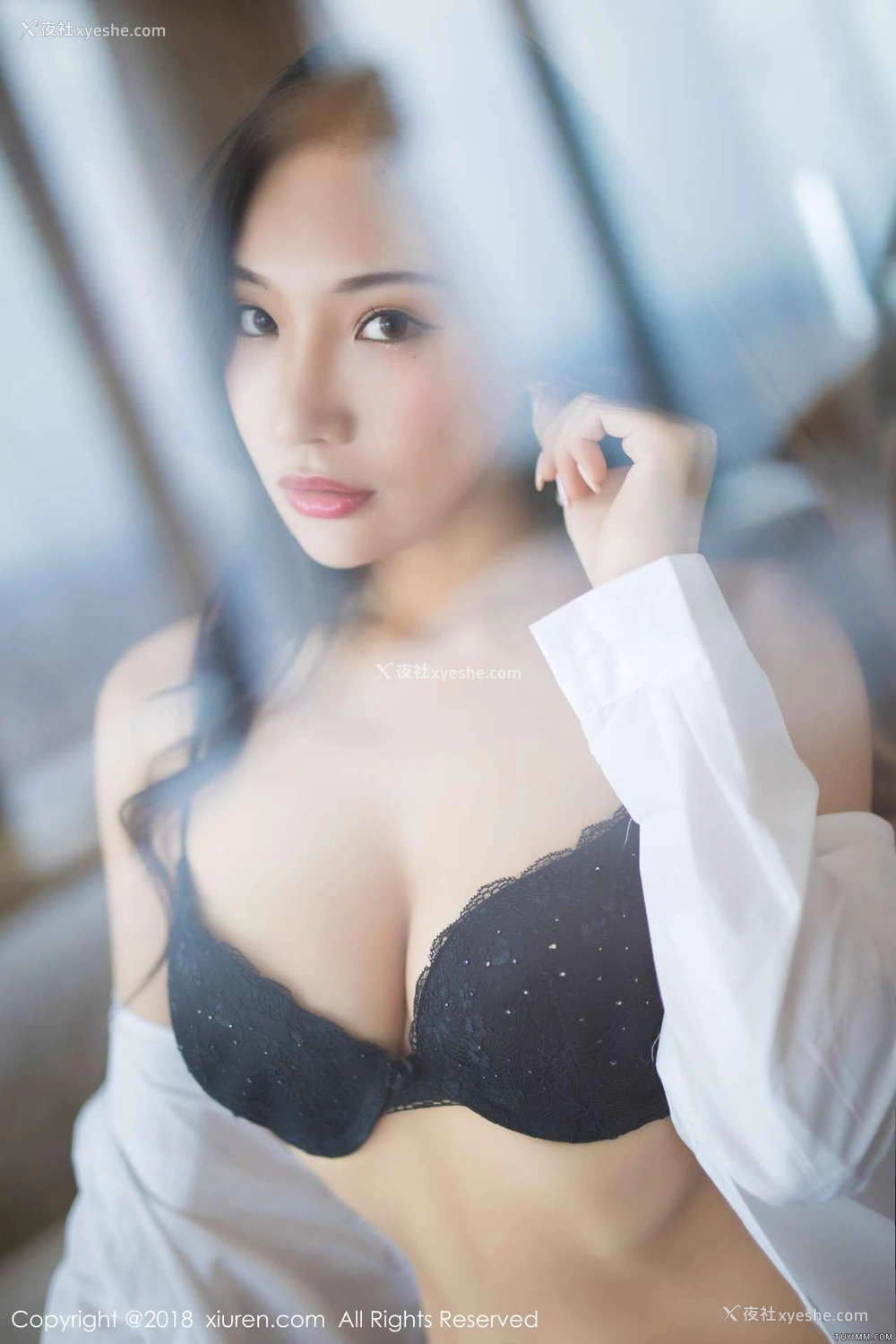 1P - [秀人网]美媛馆No.893 小狐狸Sica