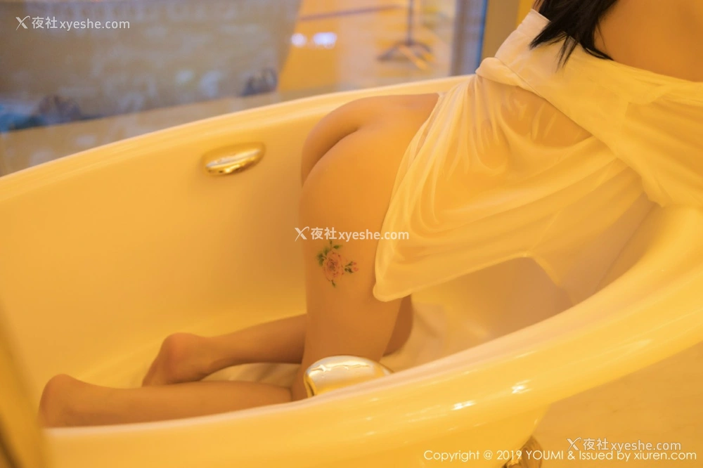 1P - [YOUMI尤蜜荟] VOL.388 果儿Victoria