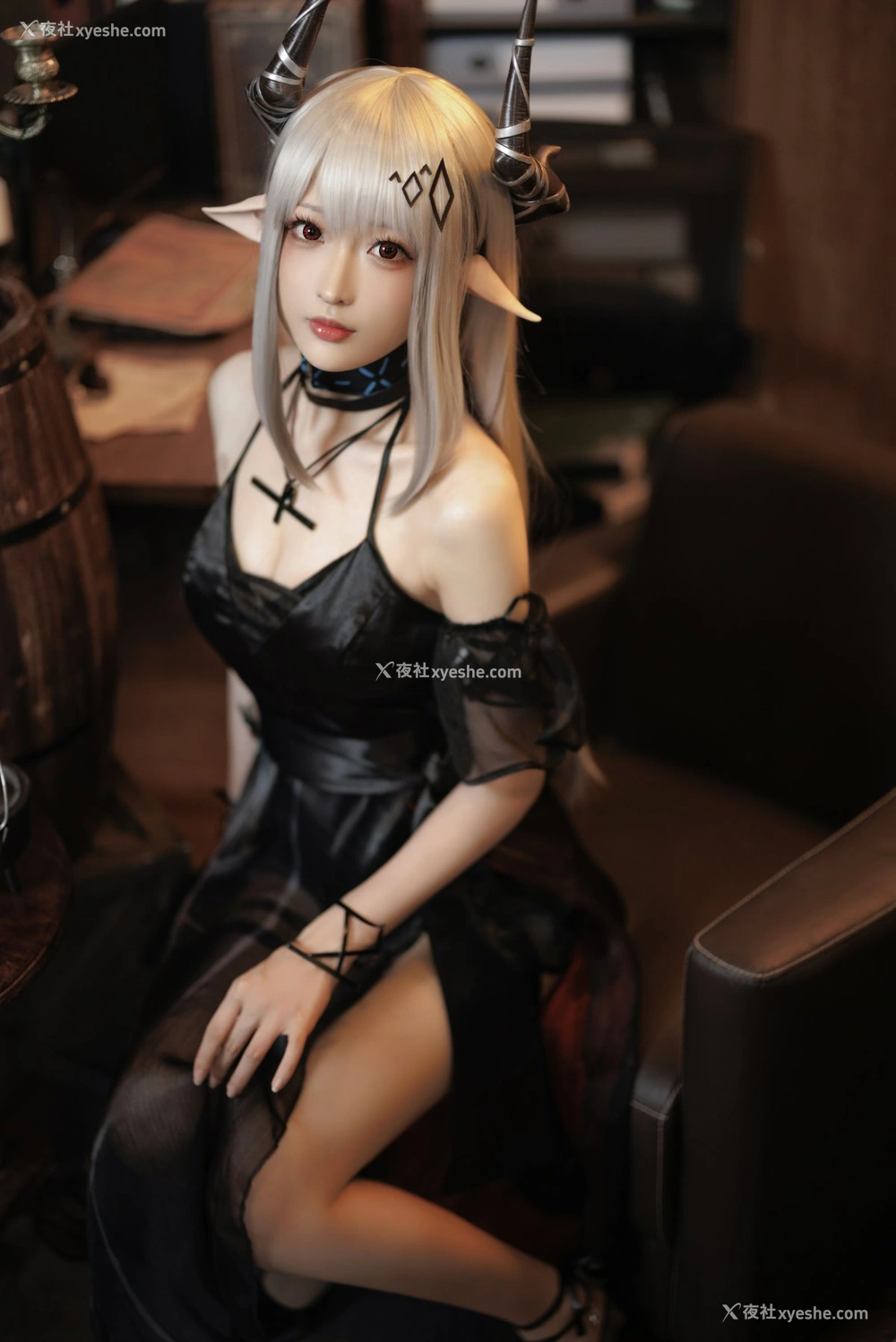 1P - 南宫 – 泥岩COS礼服