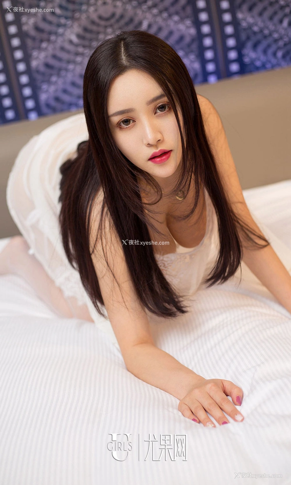 1P - [Ugirls爱尤物] No.716 于梓馨 馨的夏天