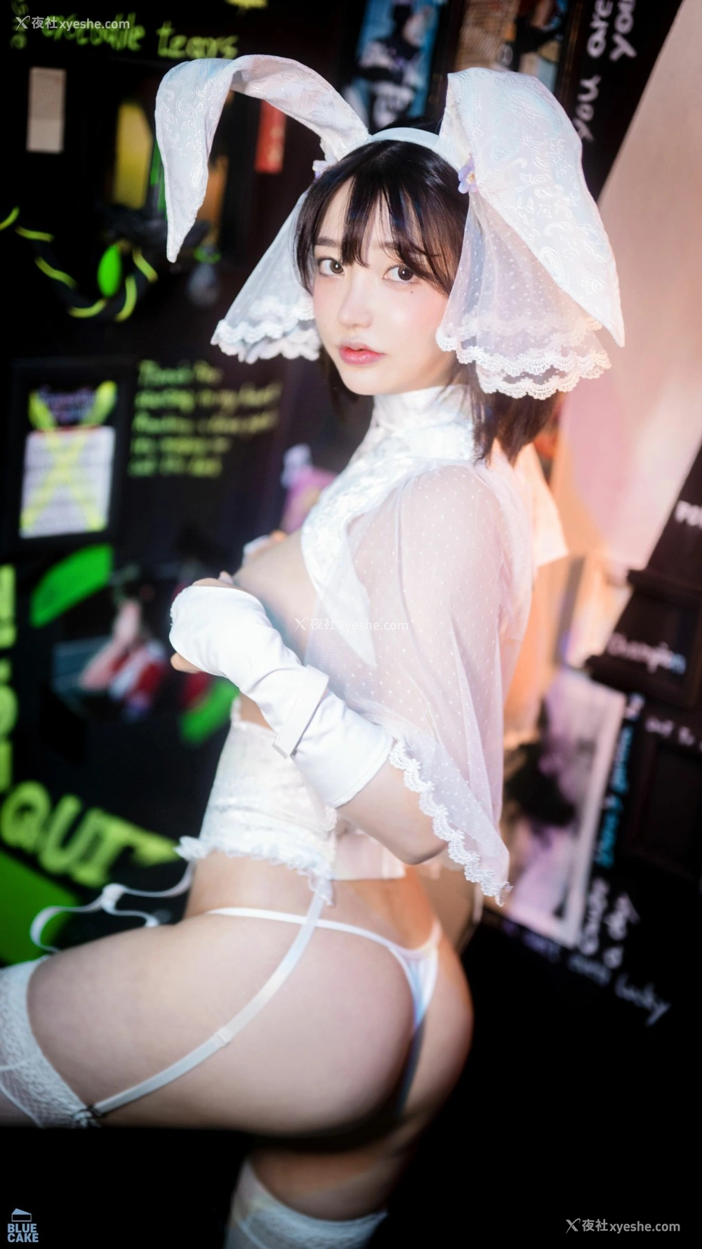 1P - [BLUECAKE] Yeeun – Reverse Bunny Girl