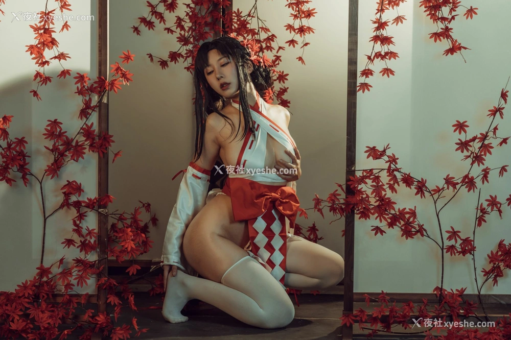 1P - 云溪溪 – 奶桃巫女