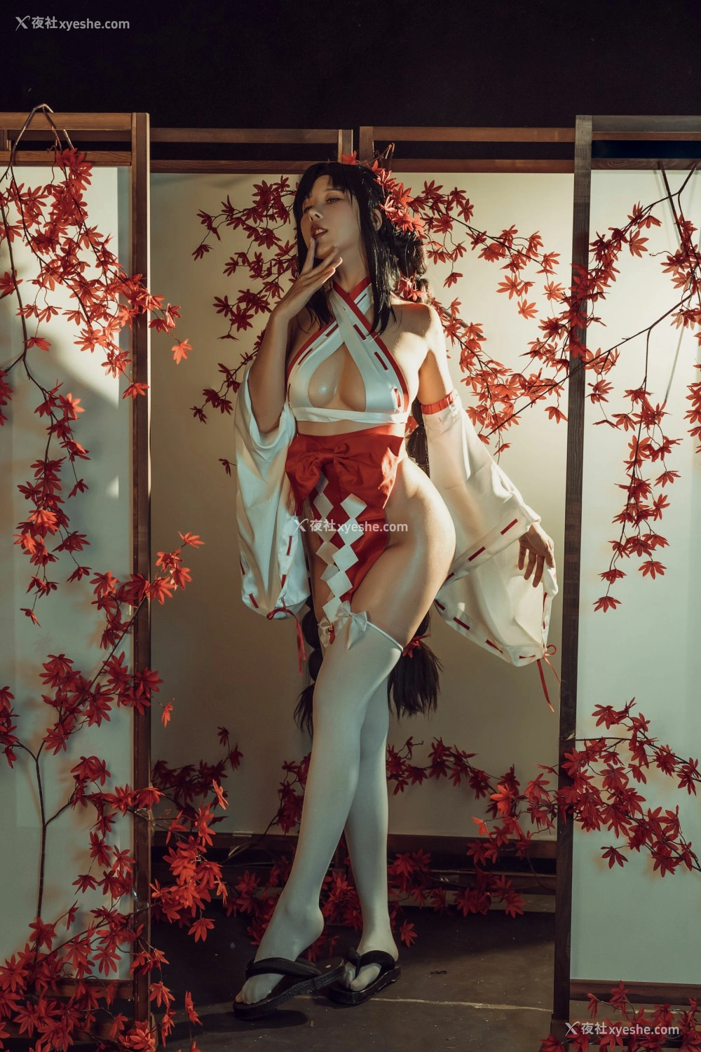 1P - 云溪溪 – 奶桃巫女