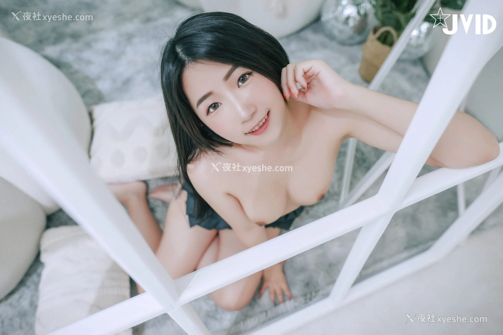 1P - 黎茉《巨乳女学生色诱家教老师》