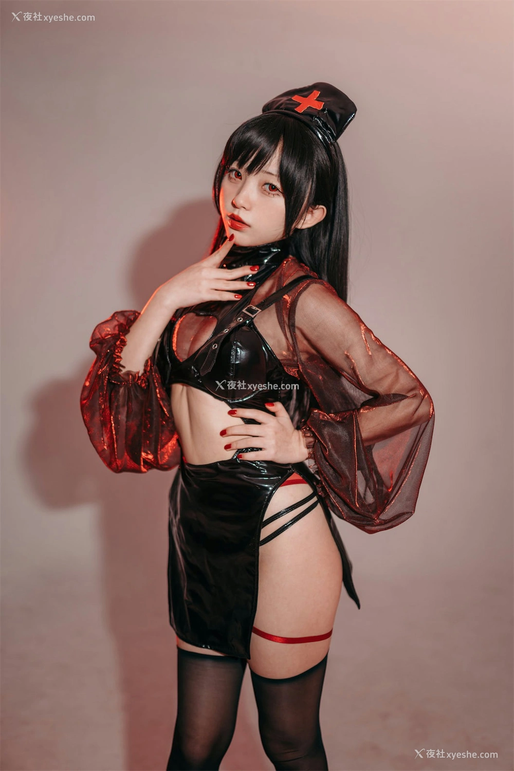 花铃 – 猩红护士