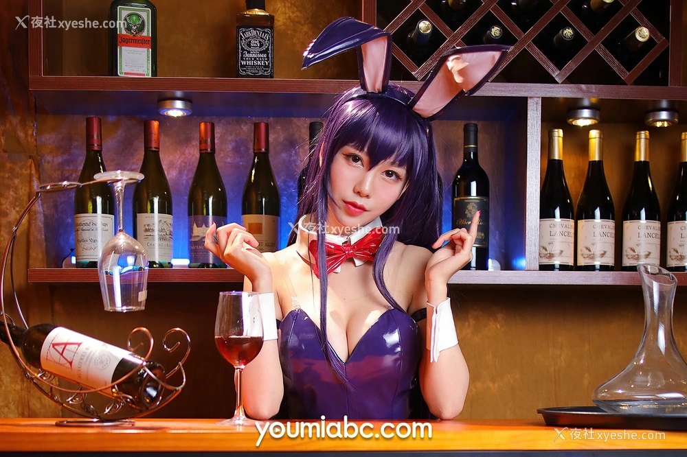 1P - [尤蜜YouMi] 抖娘利世 学姐是兔女郎