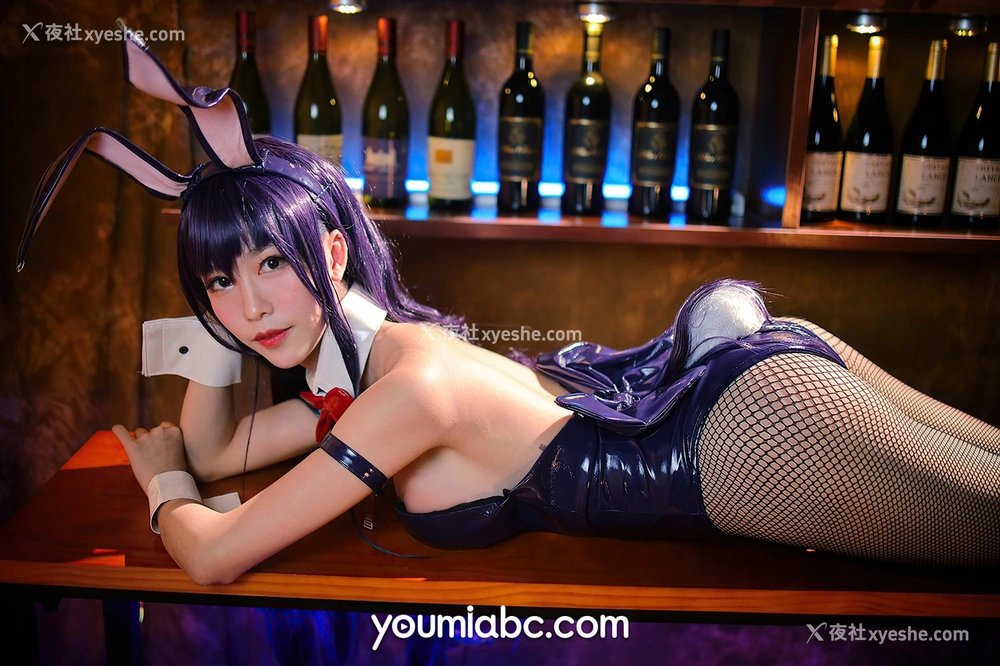 1P - [尤蜜YouMi] 抖娘利世 学姐是兔女郎