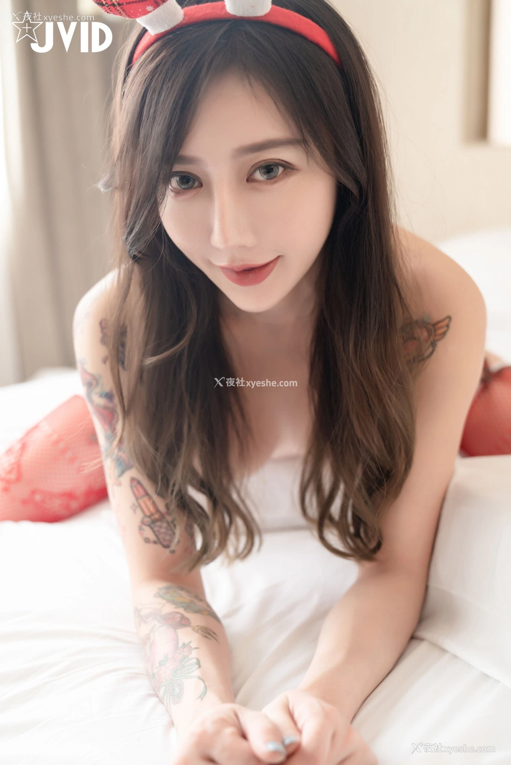 1P - 鱼鱼《某天早晨鱼鱼变成了我的女友》