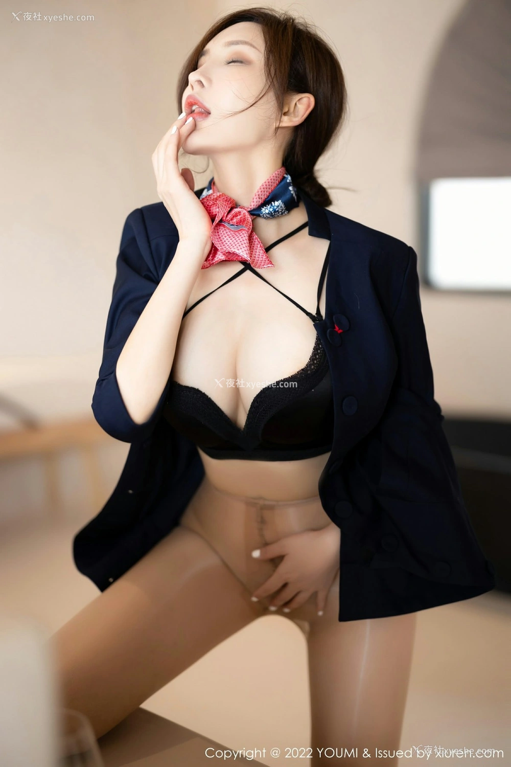 1P - [YOUMI尤蜜荟] VOL.858 奶瓶土肥圆矮挫丑黑穷