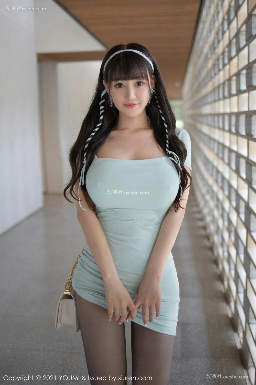1P - [YOUMI尤蜜荟] VOL.683 朱可儿Flower