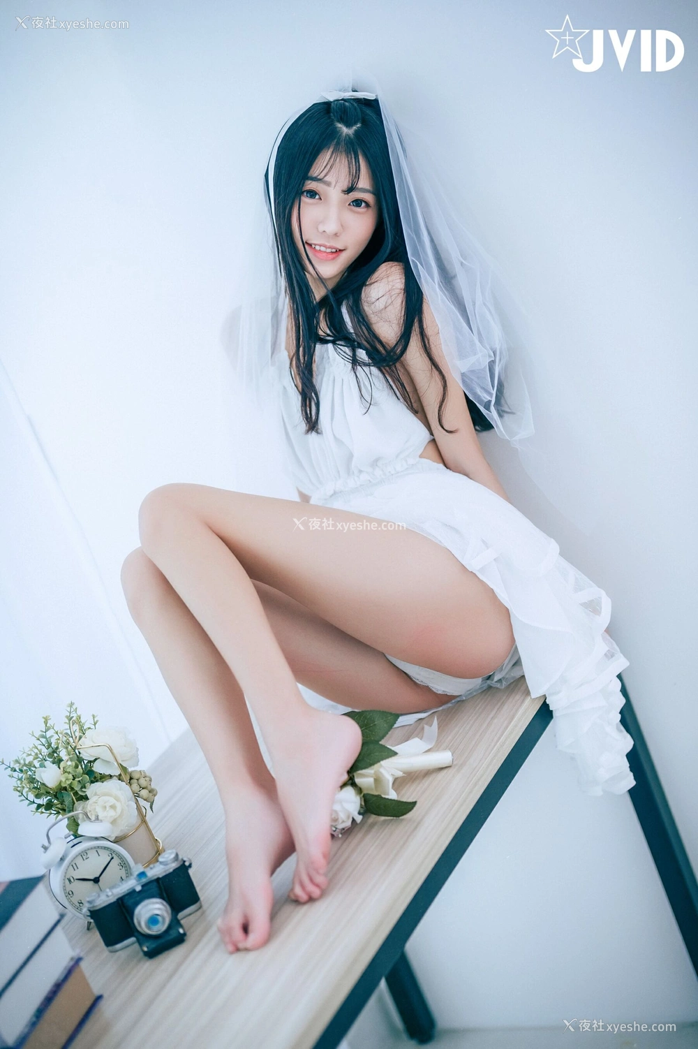 1P - 妍妍《纯白の花嫁》