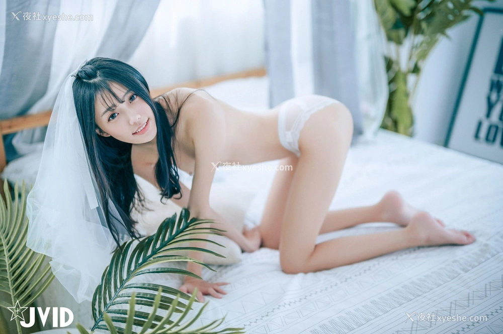 1P - 妍妍《纯白の花嫁》