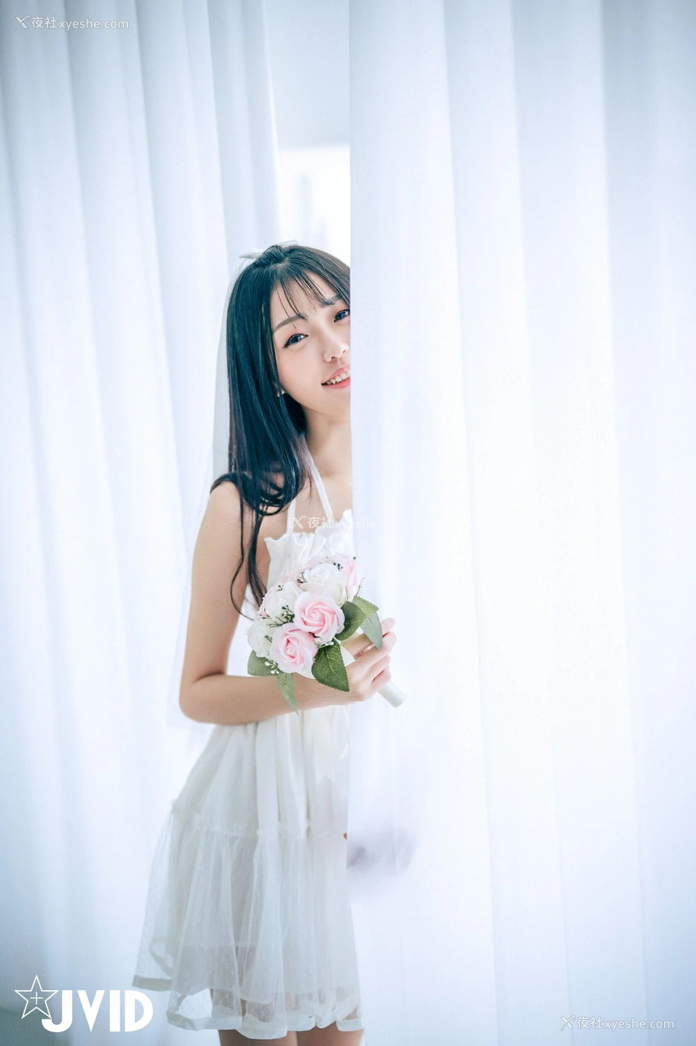 1P - 妍妍《纯白の花嫁》