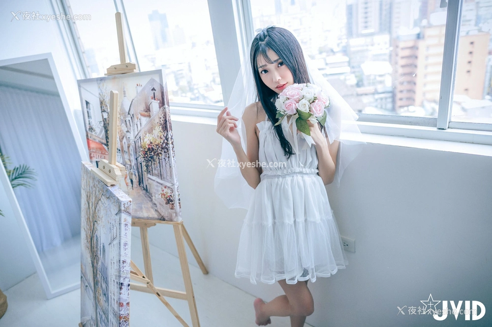 1P - 妍妍《纯白の花嫁》