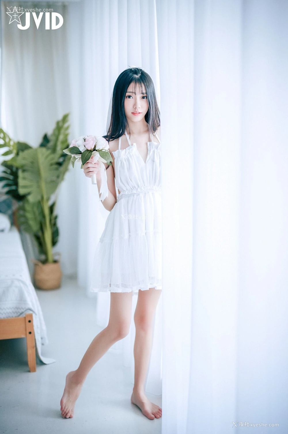 1P - 妍妍《纯白の花嫁》