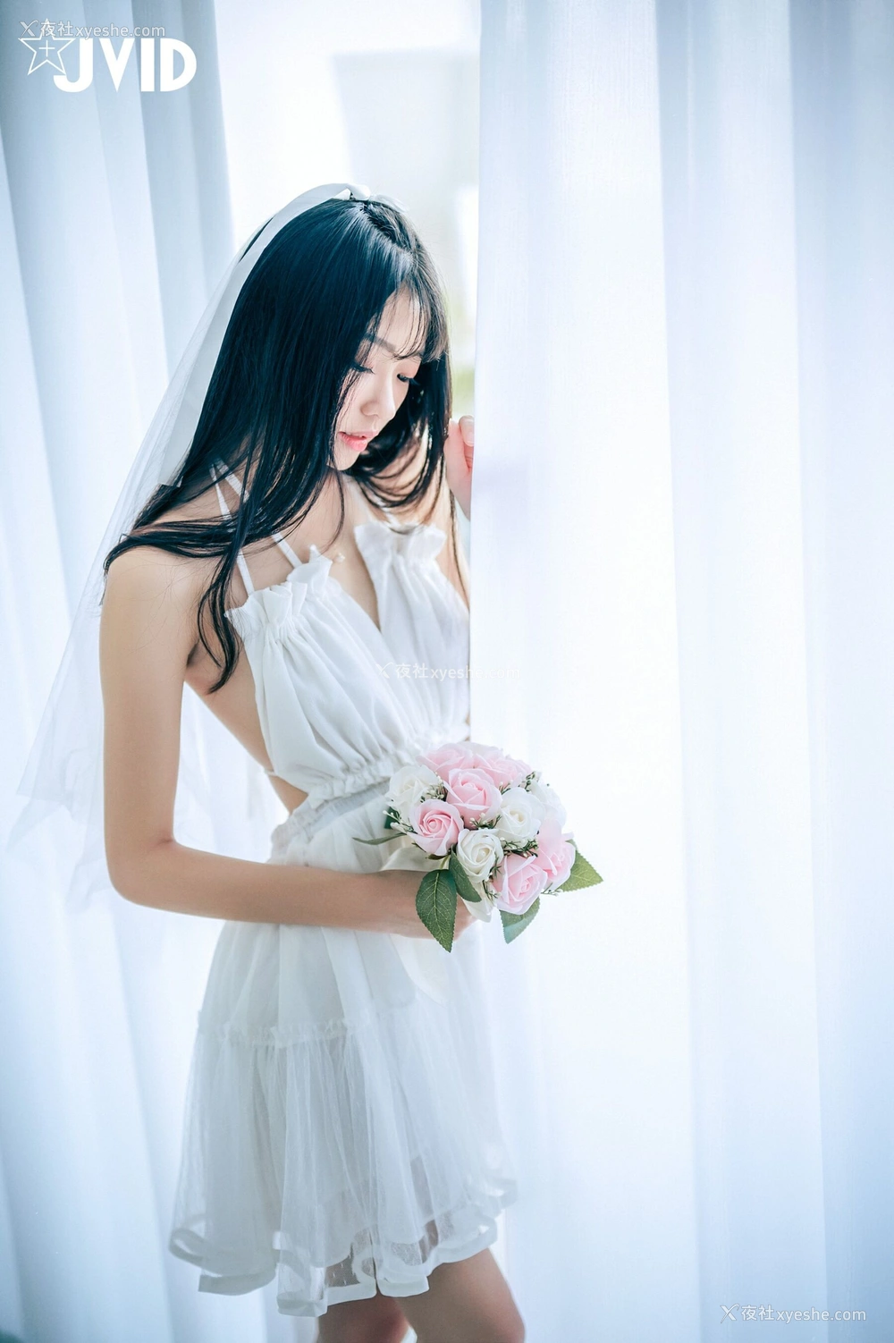 1P - 妍妍《纯白の花嫁》