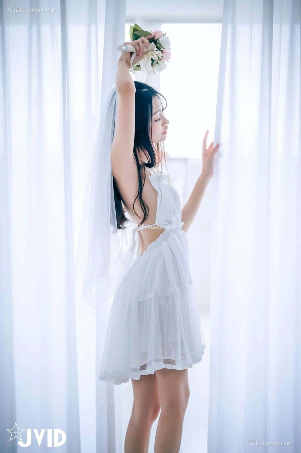 1P - 妍妍《纯白の花嫁》