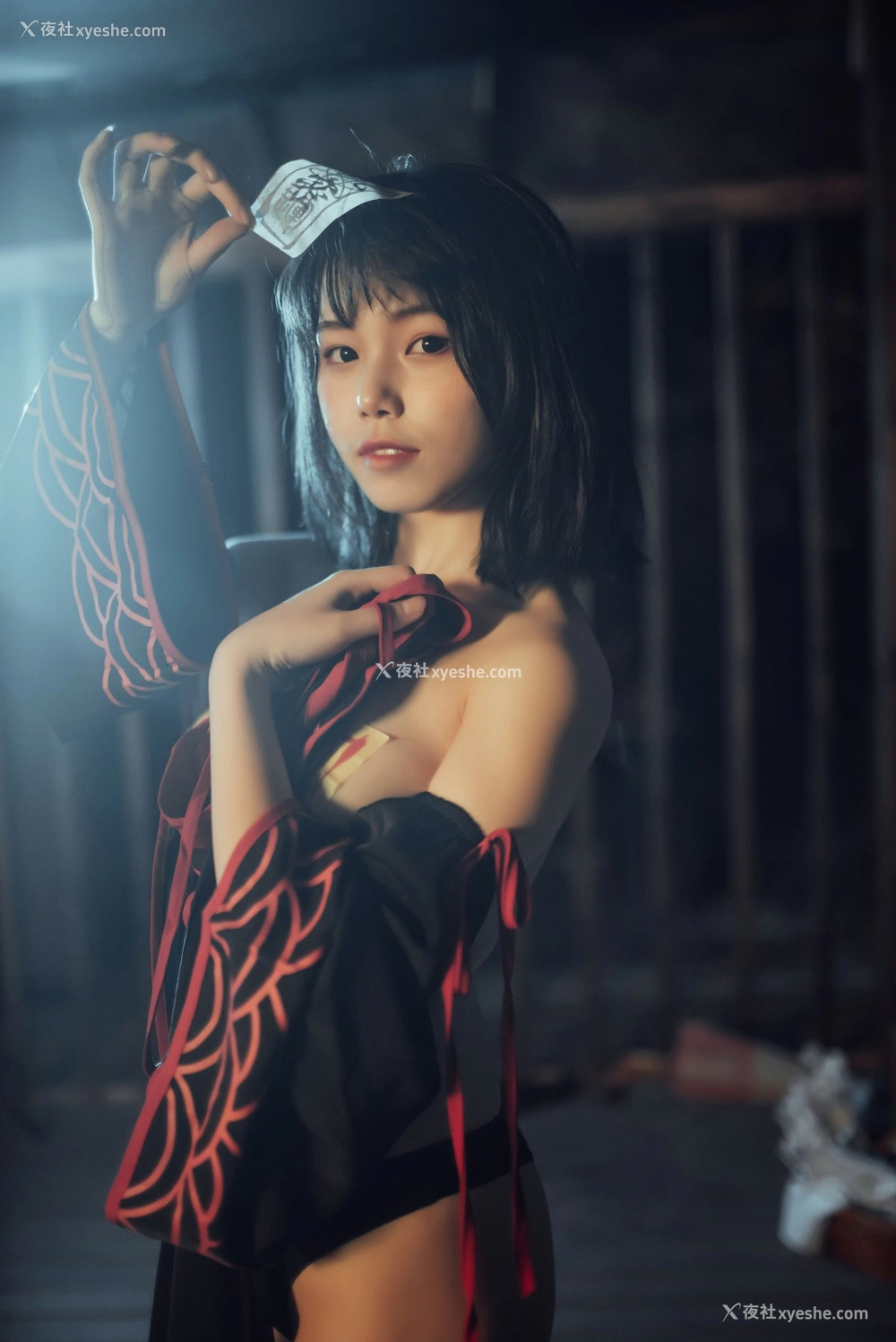 1P - 七月喵子 – 小僵尸