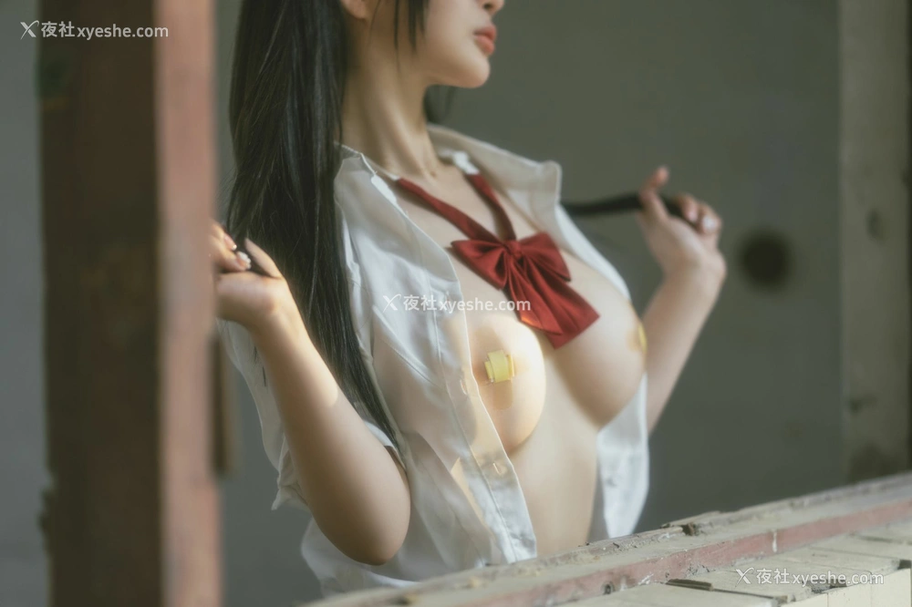 1P - 桜井宁宁 – 废墟JK