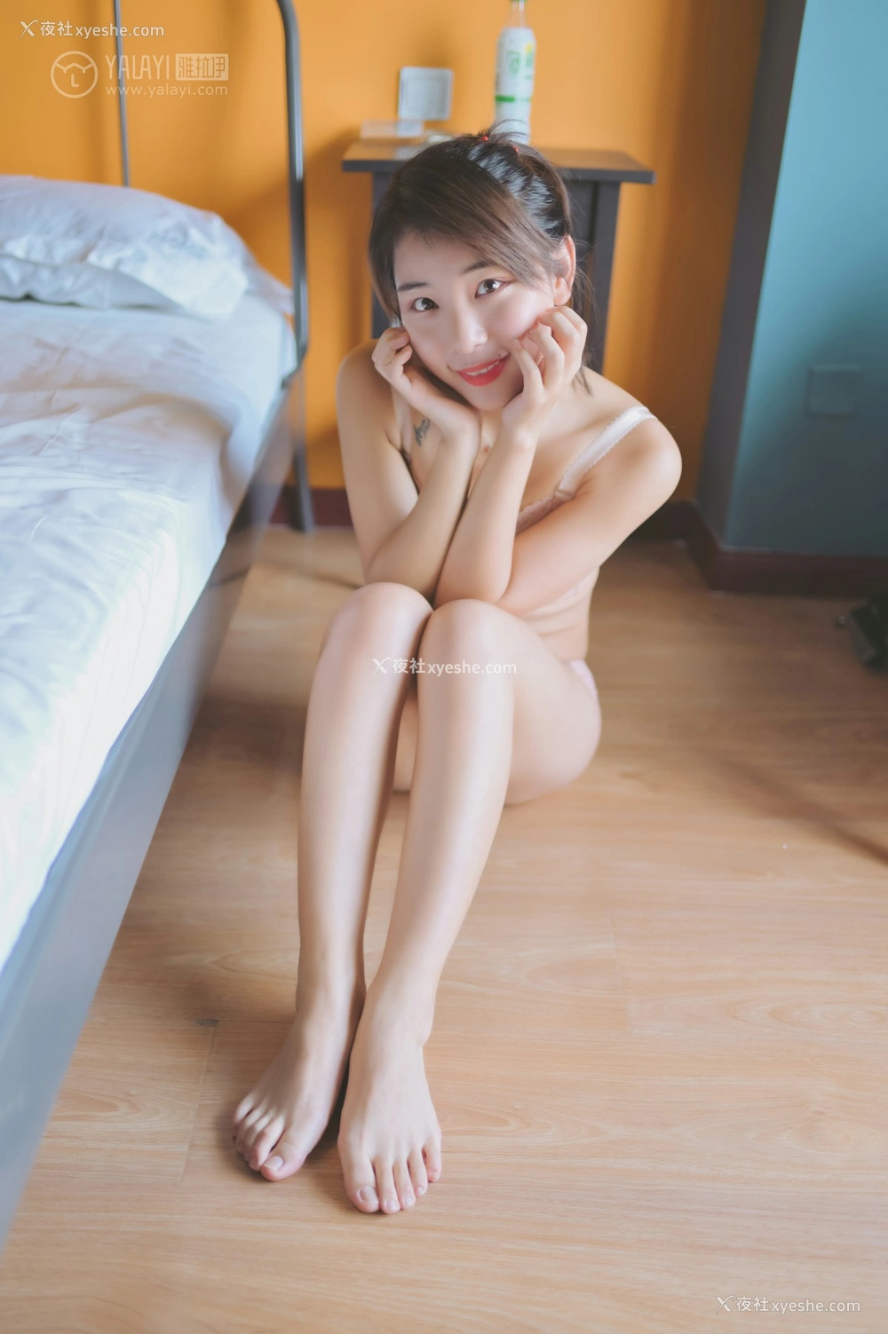 1P - [YALAYI雅拉伊] Y338 俞青青 你笑起来真好看