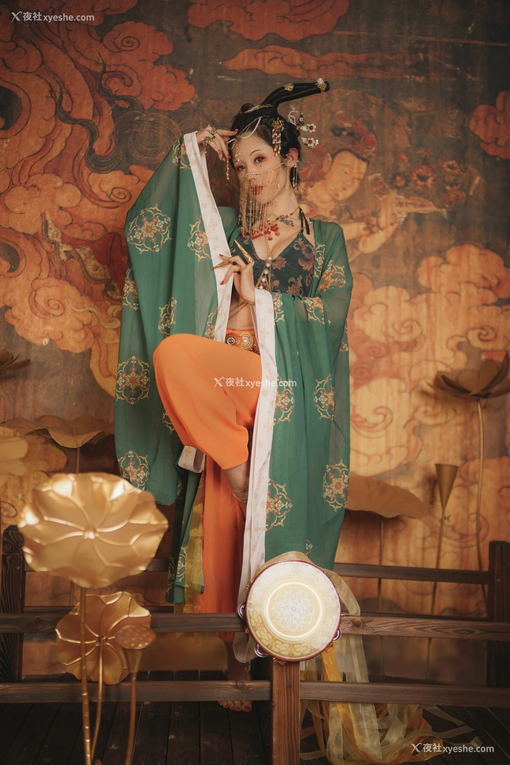 1P - 钛合金大粑粑 – 画中仙