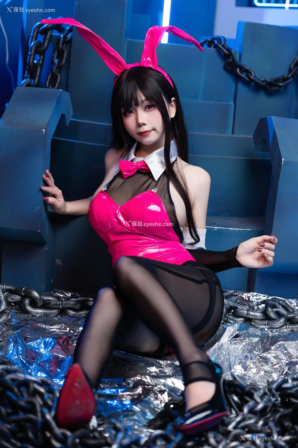 1P - 末夜787 – 机器人女友