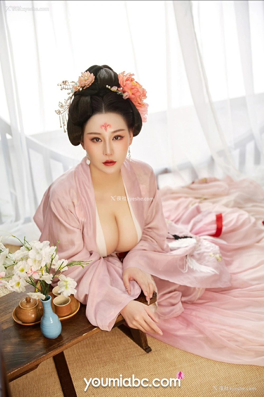 1P - [YouMi尤蜜] 费若拉 宫廷仕女图