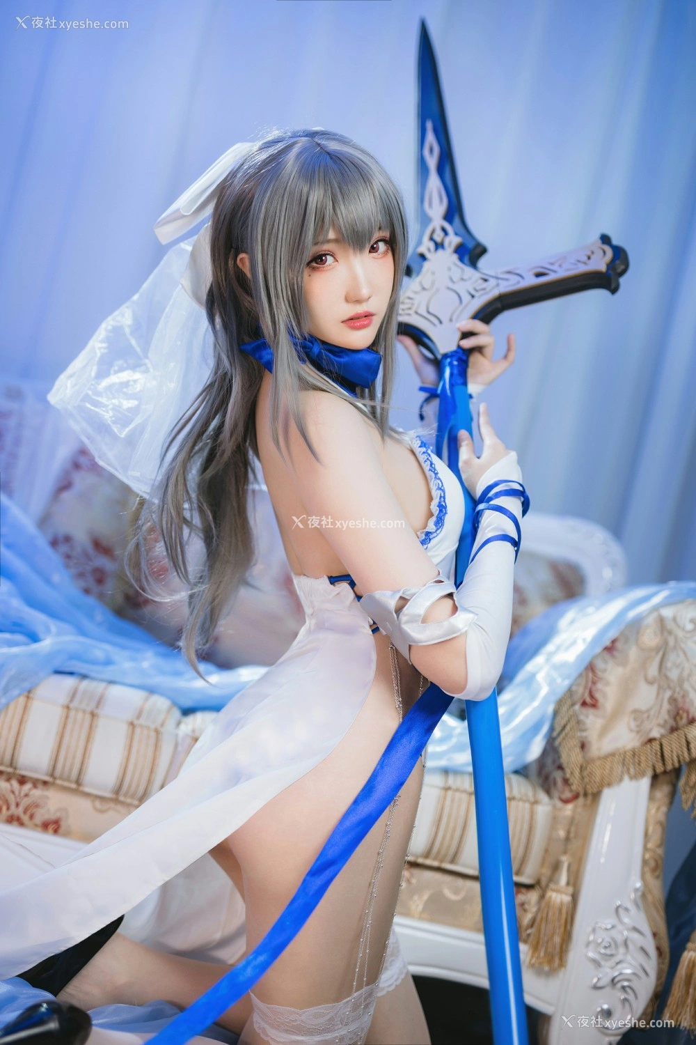 1P - 瓜希酱 – 路易九世礼服