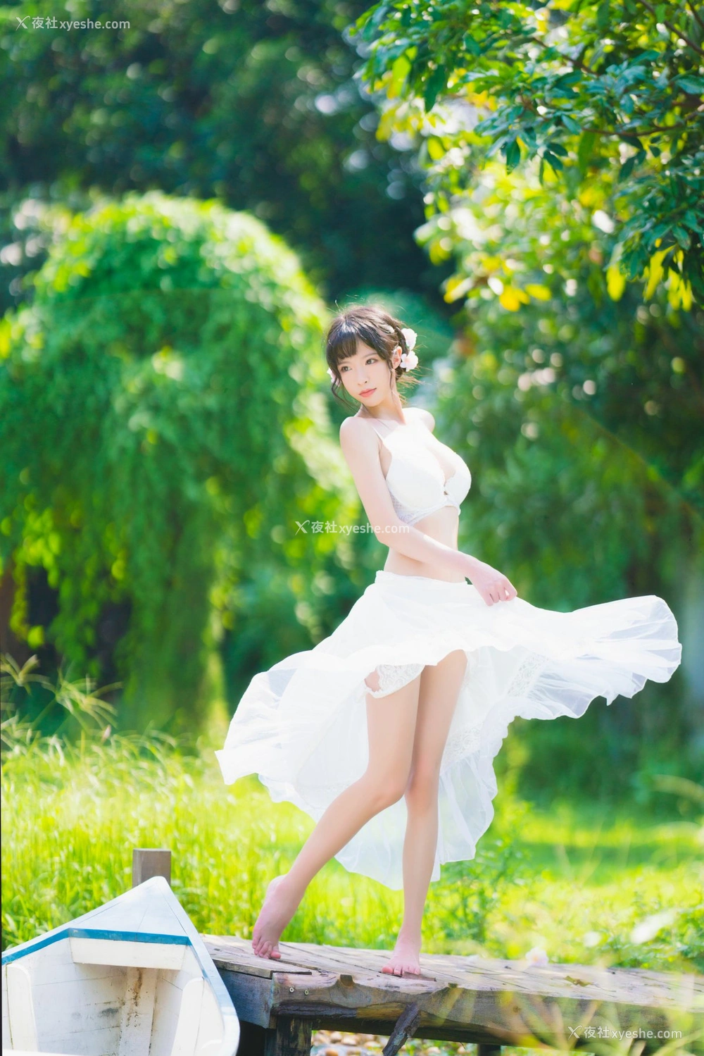 1P - 清水由乃 – 蕾丝花园