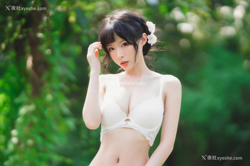 1P - 清水由乃 – 蕾丝花园