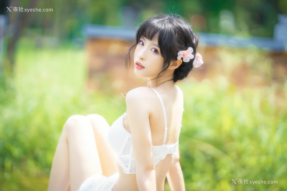 1P - 清水由乃 – 蕾丝花园
