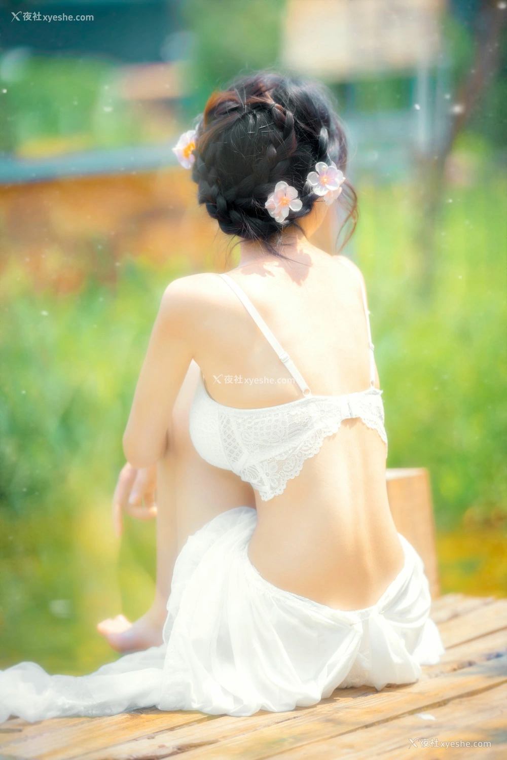 1P - 清水由乃 – 蕾丝花园