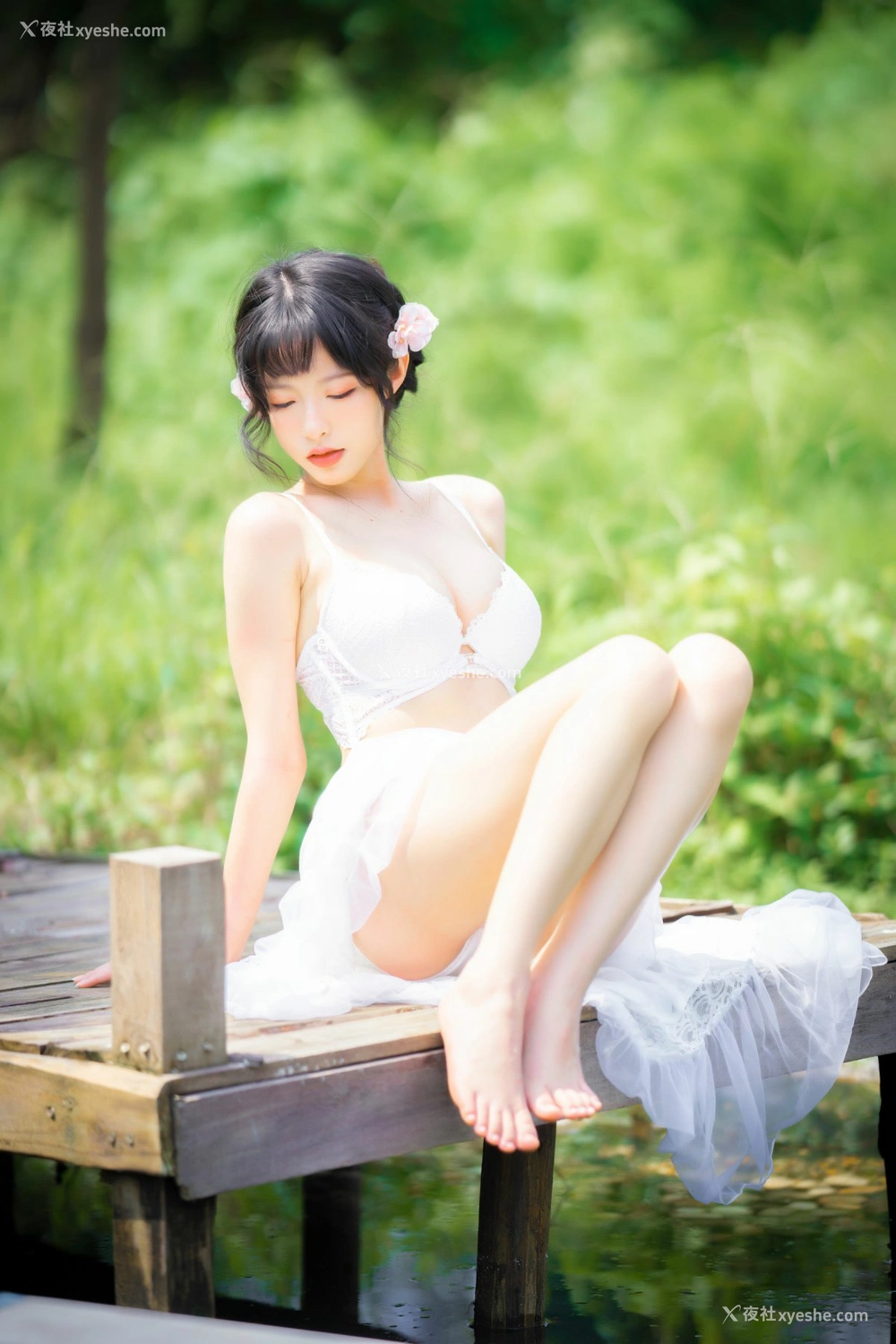 1P - 清水由乃 – 蕾丝花园