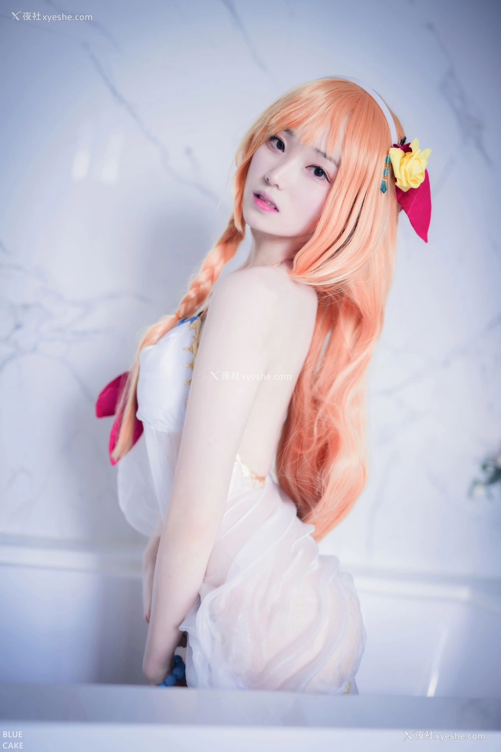 1P - [BLUECAKE] Bambi – Dive Into You RED.Ver