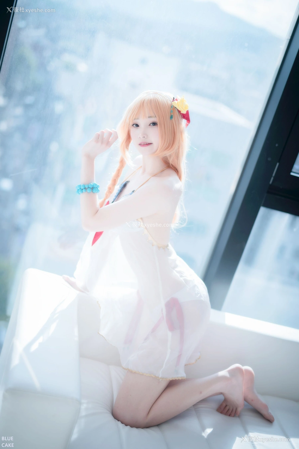 1P - [BLUECAKE] Bambi – Dive Into You RED.Ver