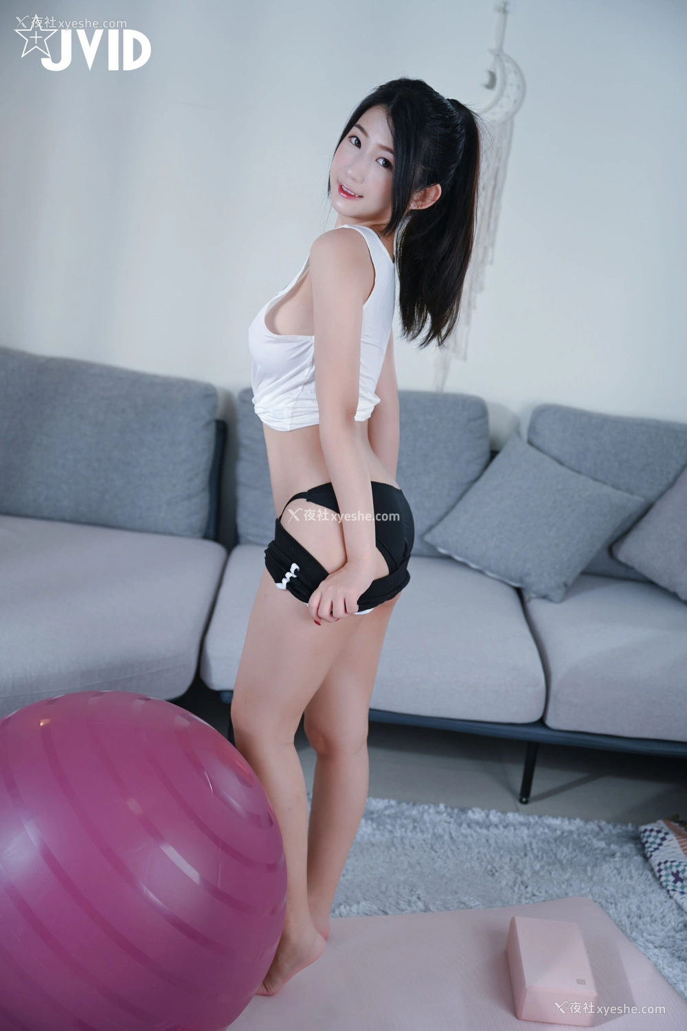 1P - 肉包《瑜珈家庭教师贴身传授性爱持久力的加强训练》