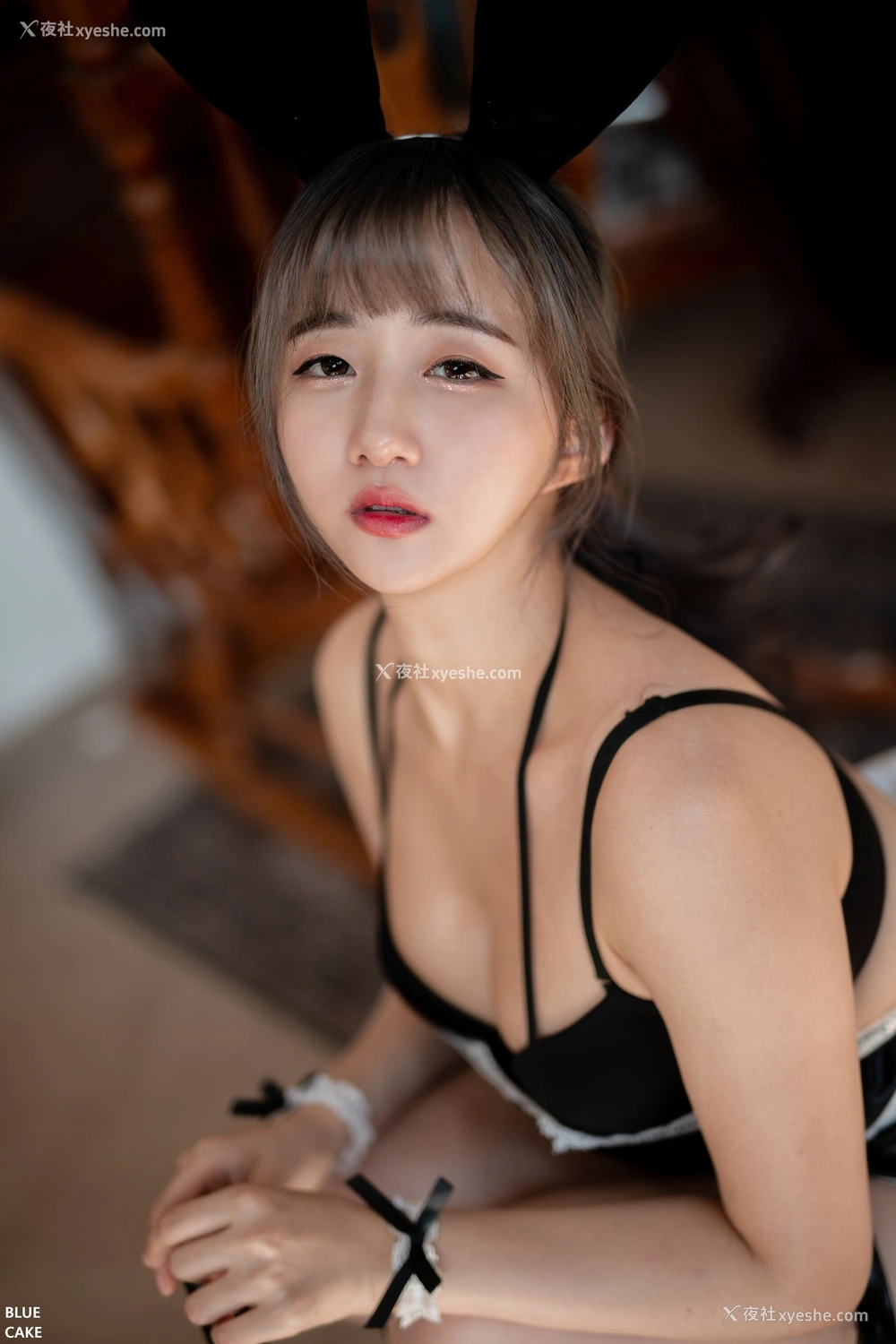 1P - [BLUECAKE] Jina – Maid Bunny