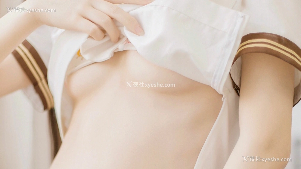 1P - [Cosplay]南桃Momoko – 性感JK