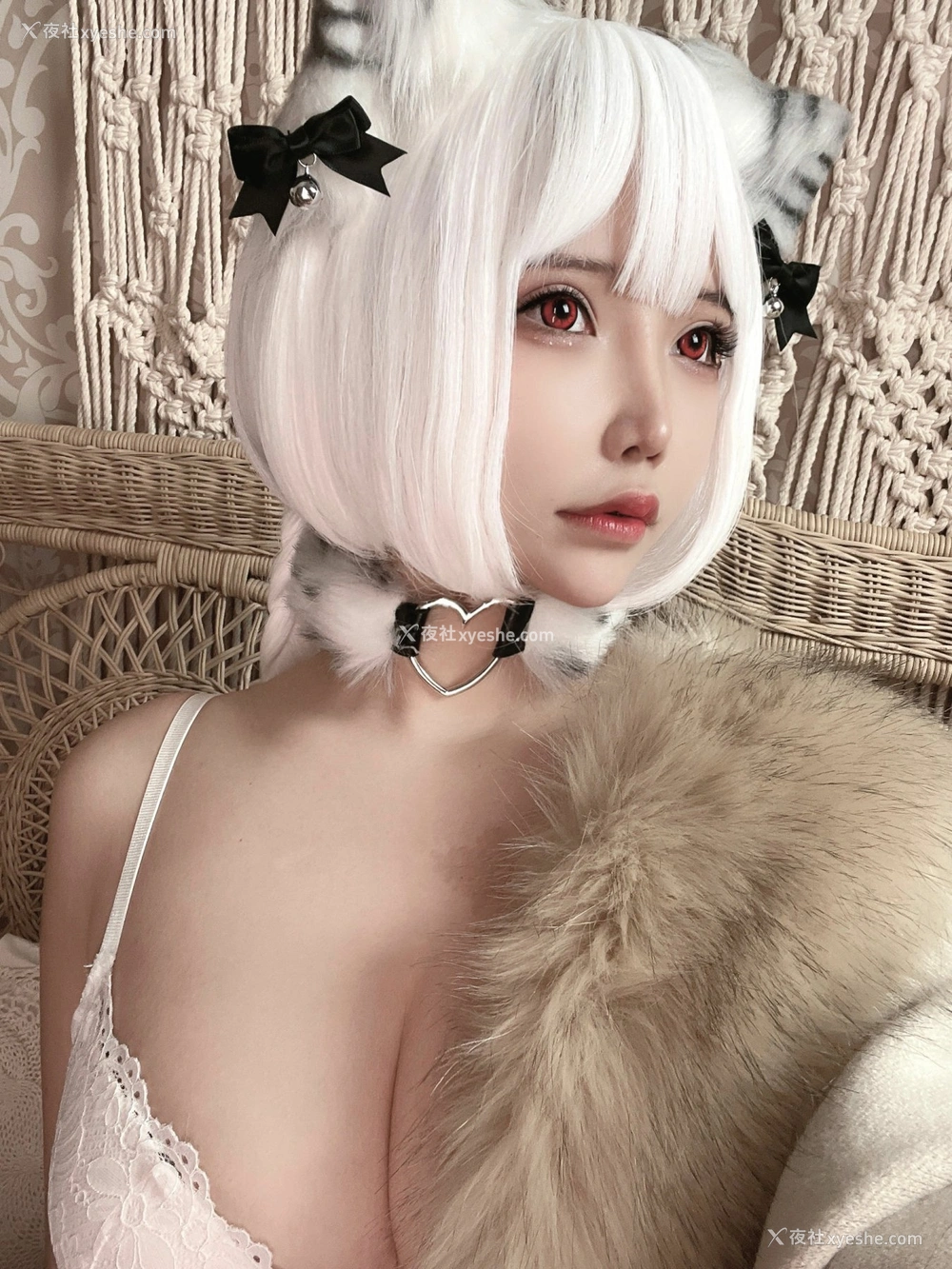 1P - 抱走莫子aa – 小脑斧