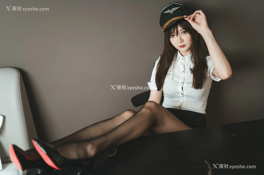 1P - 51酱 – 九月制服