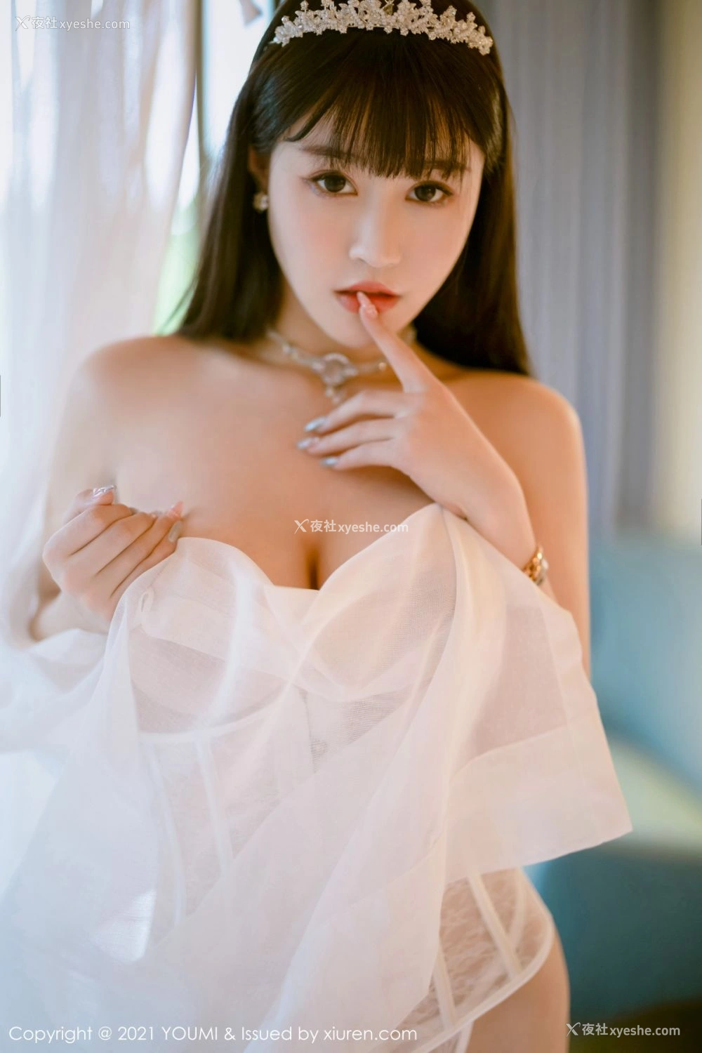1P - [YOUMI尤蜜荟] VOL.628 朱可儿Flower