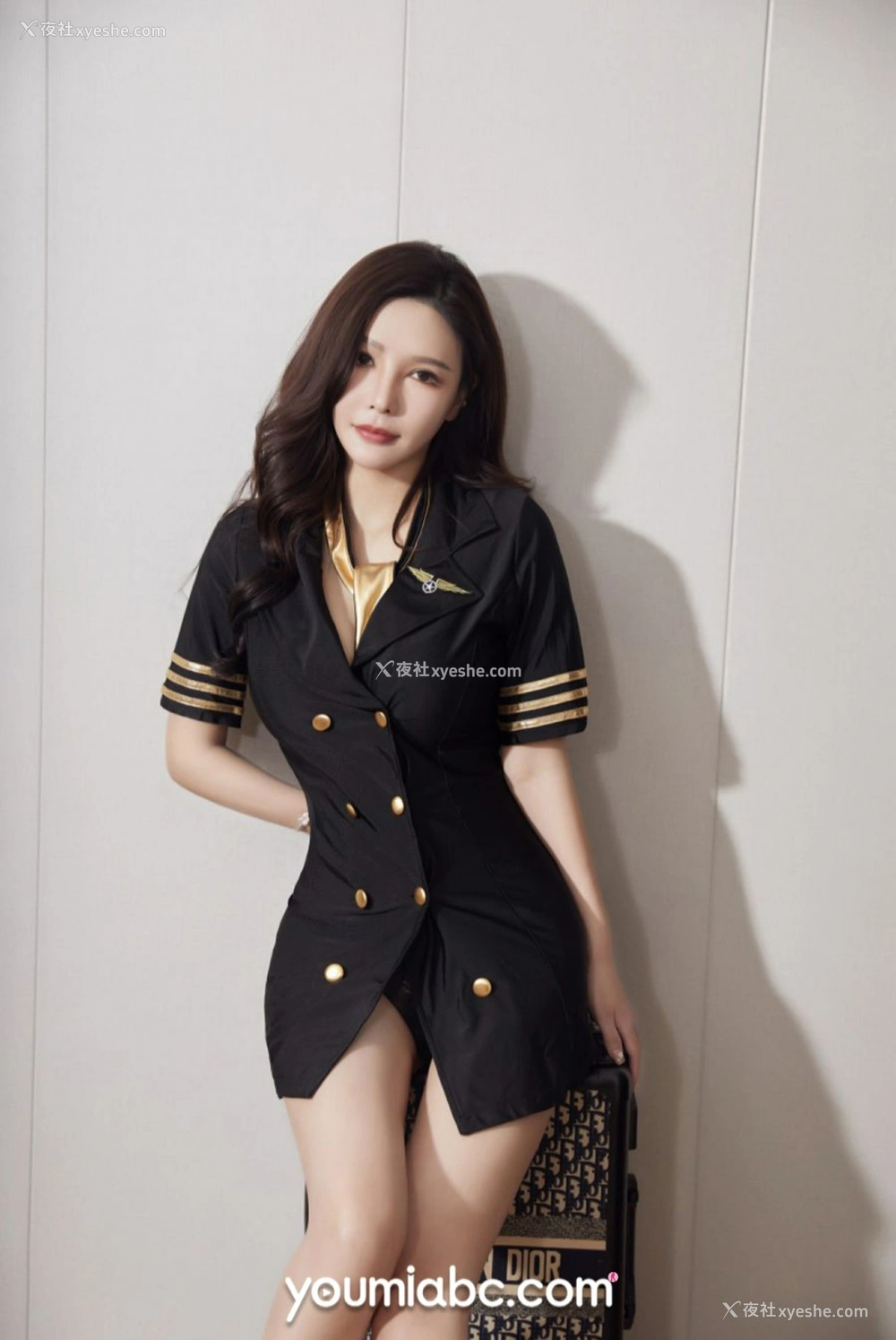 1P - [YouMi尤蜜] 李多多 机长老婆