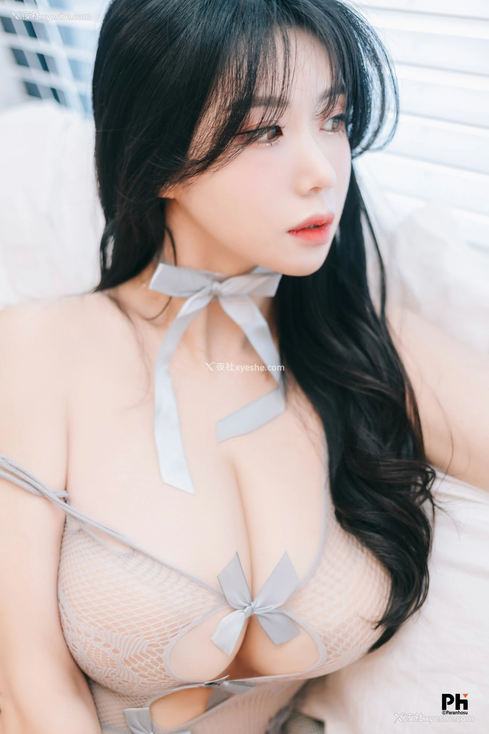 1P - Paranhosu – Sia- Photo Book Vol.1