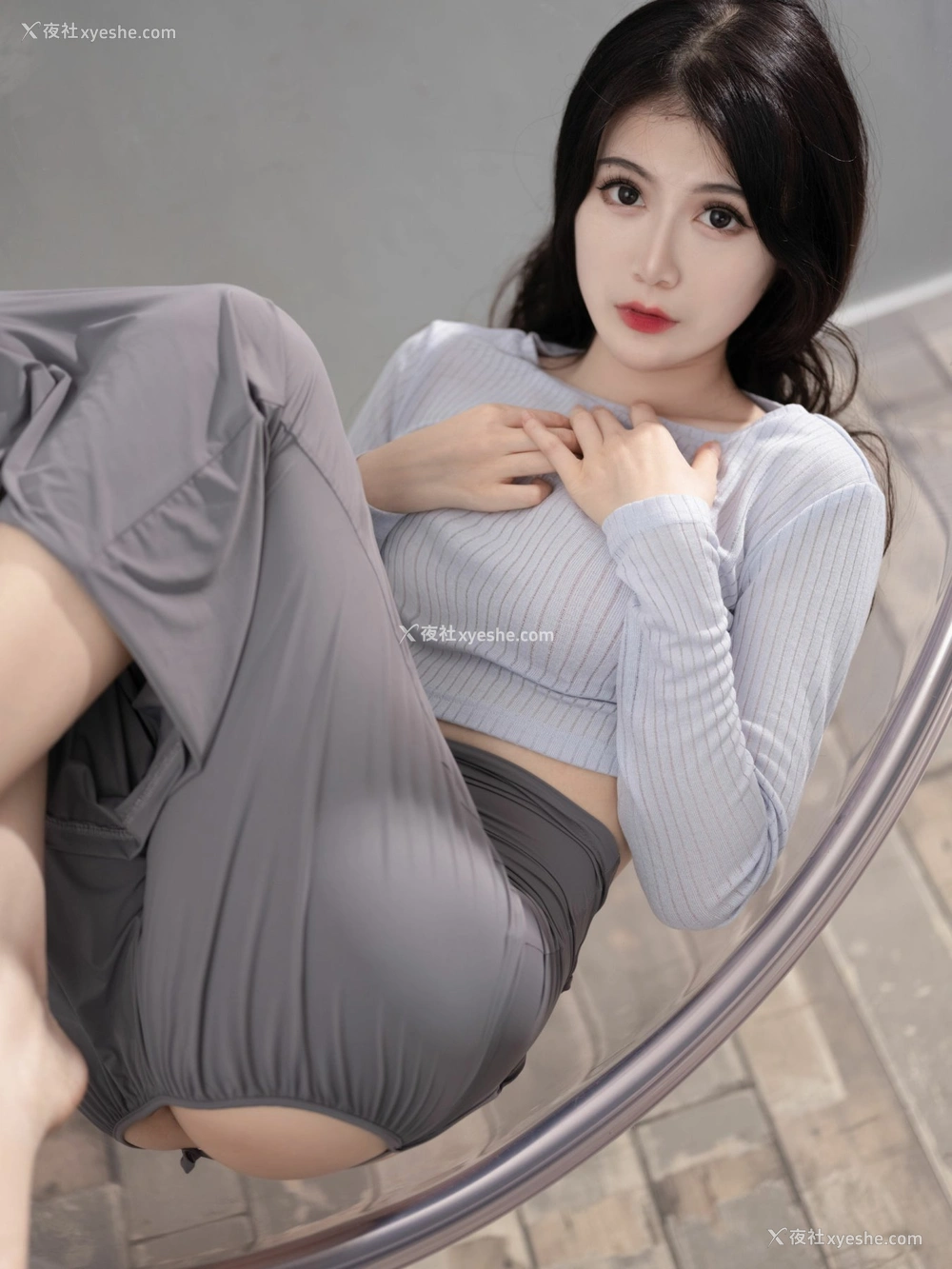 1P - 大梨子不是御姐 – 吉他姐姐