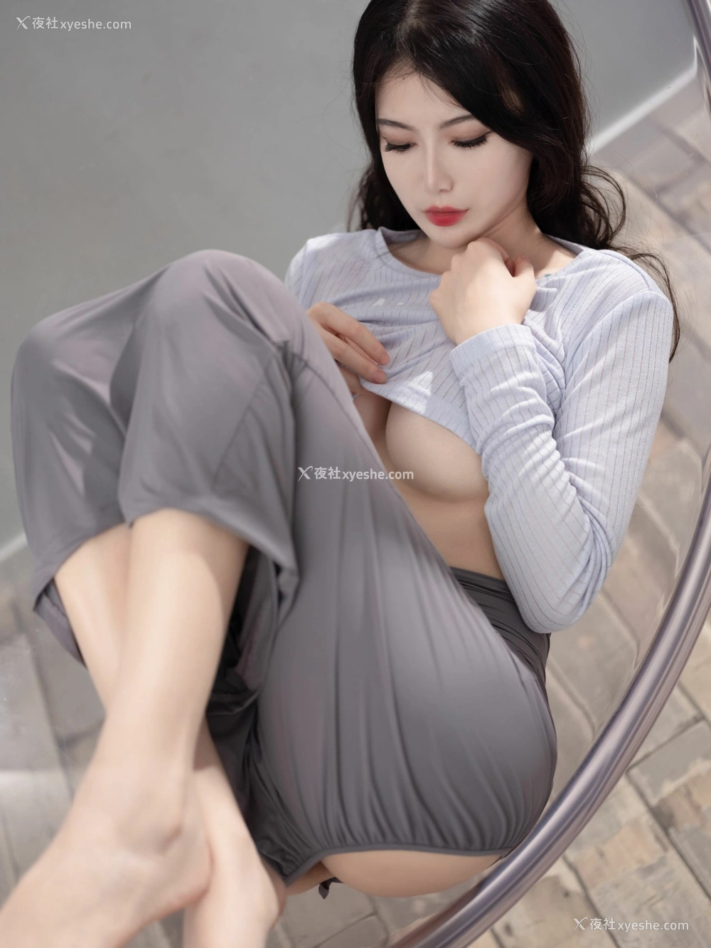 1P - 大梨子不是御姐 – 吉他姐姐
