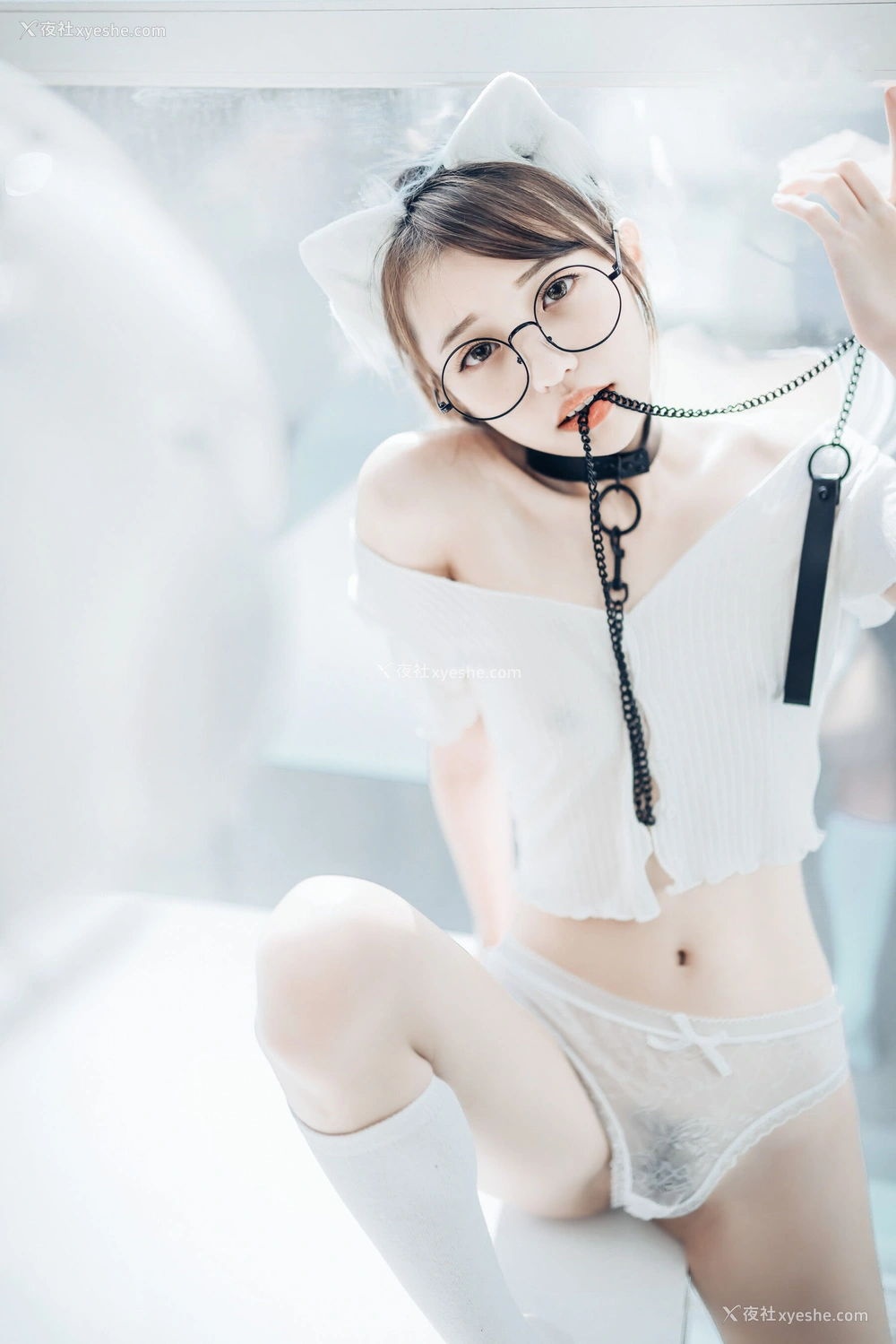 1P - 妍妍《单人M》
