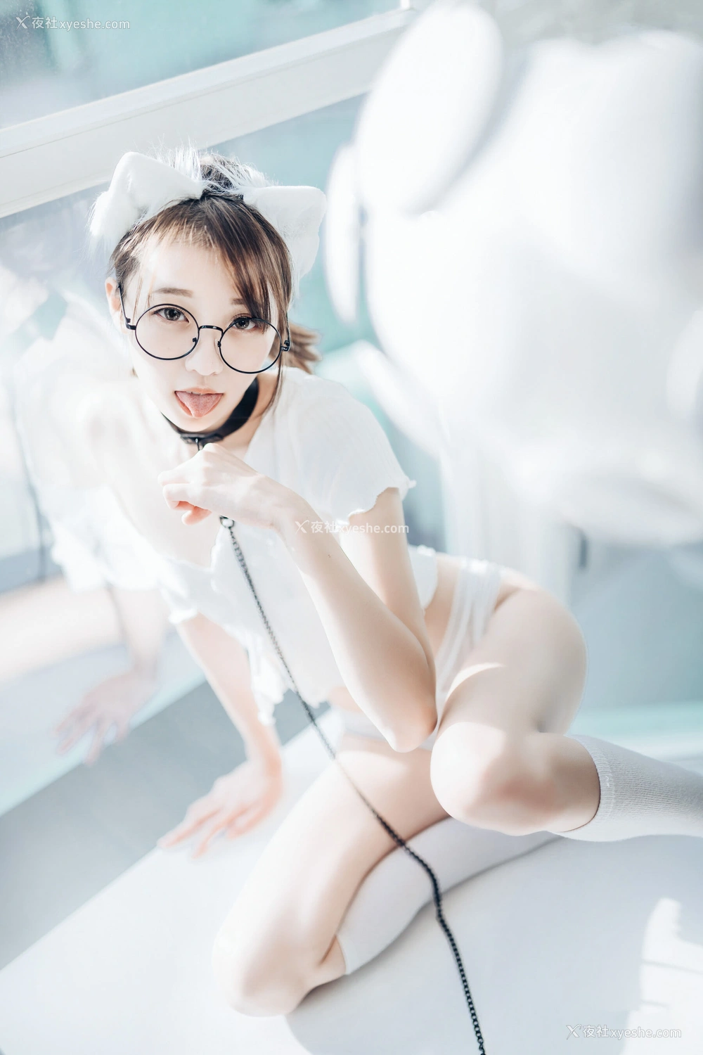 1P - 妍妍《单人M》