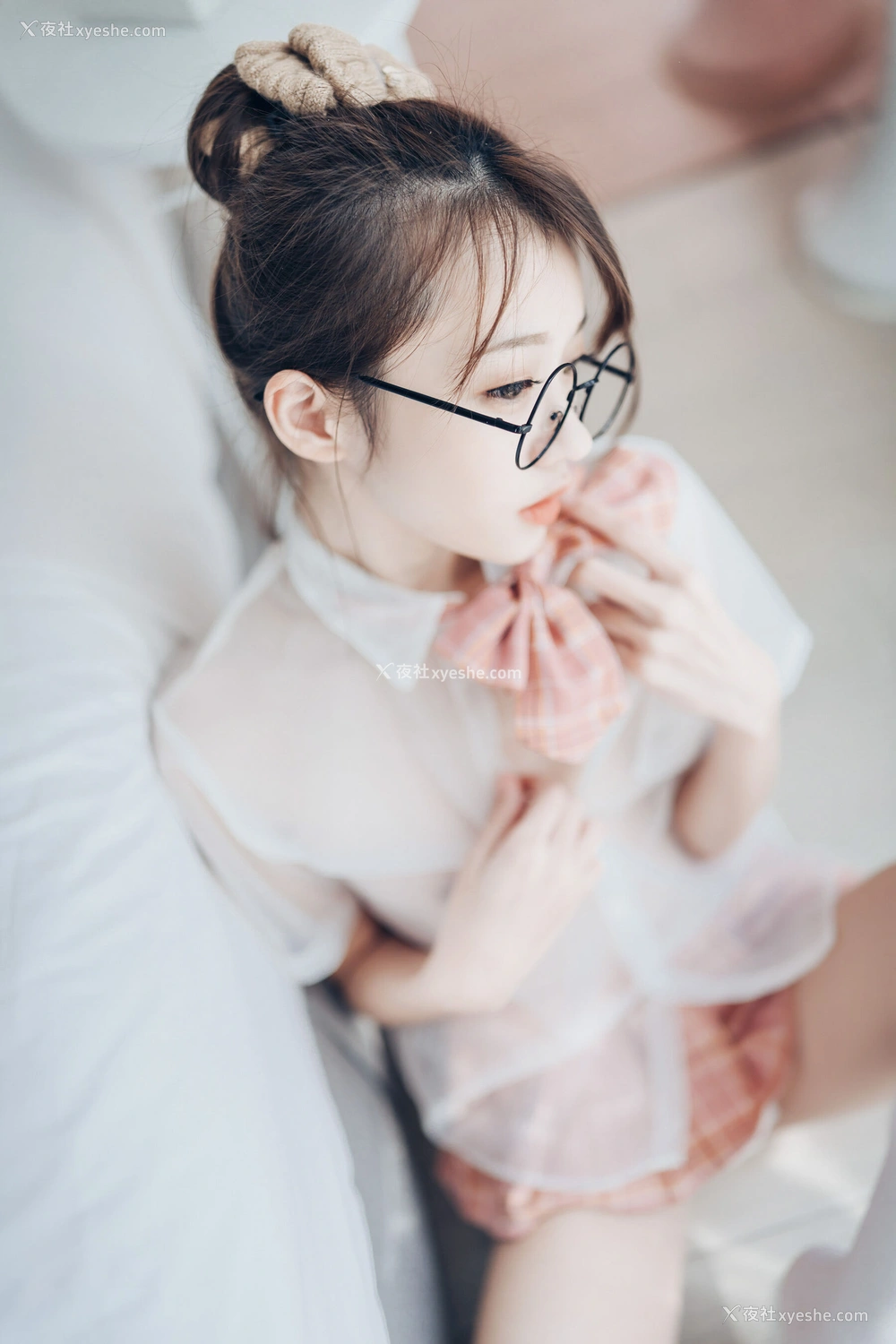 1P - 妍妍《单人M》
